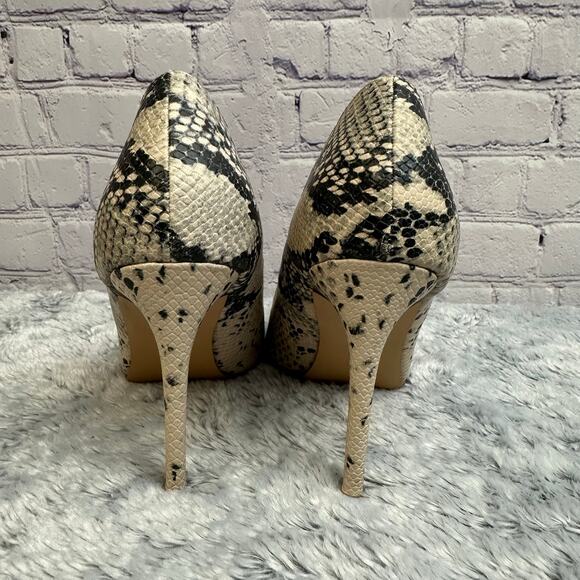 Steve Madden Adella Snake Print Pointed Toe Heels Slip On Pumps Size 9M - Picture 6 of 9